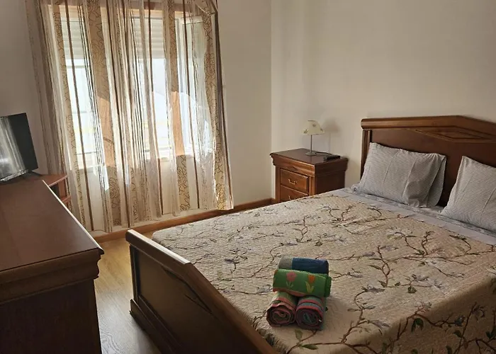 Bigwaves1 Homestay Nazare